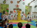 Giờ hoạt động âm nhạc của các bé nhóm trẻ 25- 36 tháng A trường chính
